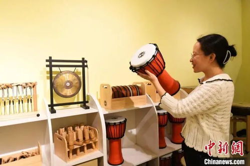 北方乐器之乡 产品远销欧美 乡间流淌出 世界音符